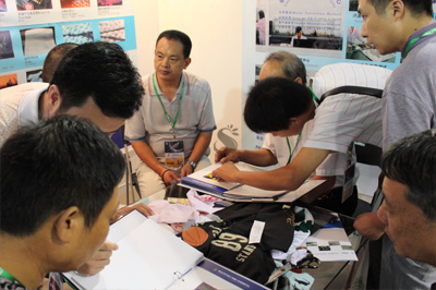 ��16���й������ݣ�����Ƥ�Ь�ġ�Ь��չ