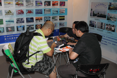 ��16���й������ݣ�����Ƥ�Ь�ġ�Ь��չ