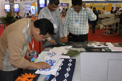 ���ζ�תӡ��