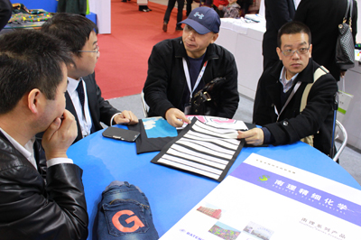 ����������